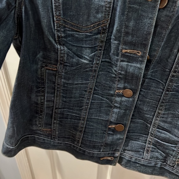 Distressed Jean Jacket - Picture 3 of 6